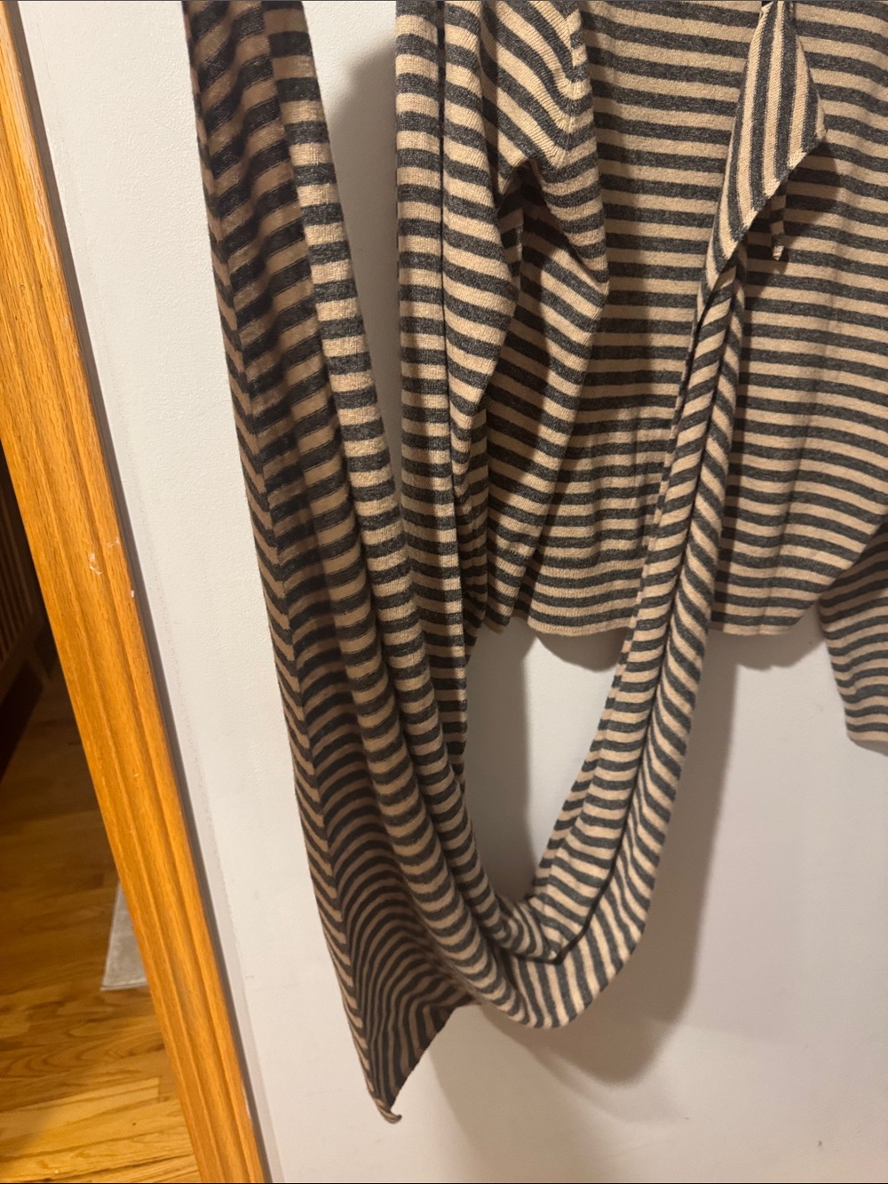 LIONESS• wool striped sweater with matching scarf - Picture 9 of 10